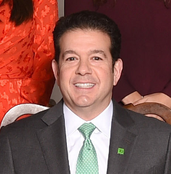 Leo Salom Image